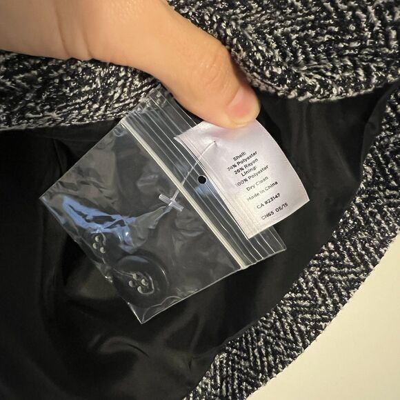 Talbots Herringbone Tweed Two Button Blazer in Gray NEW Size XL Classic Career - Picture 9 of 9